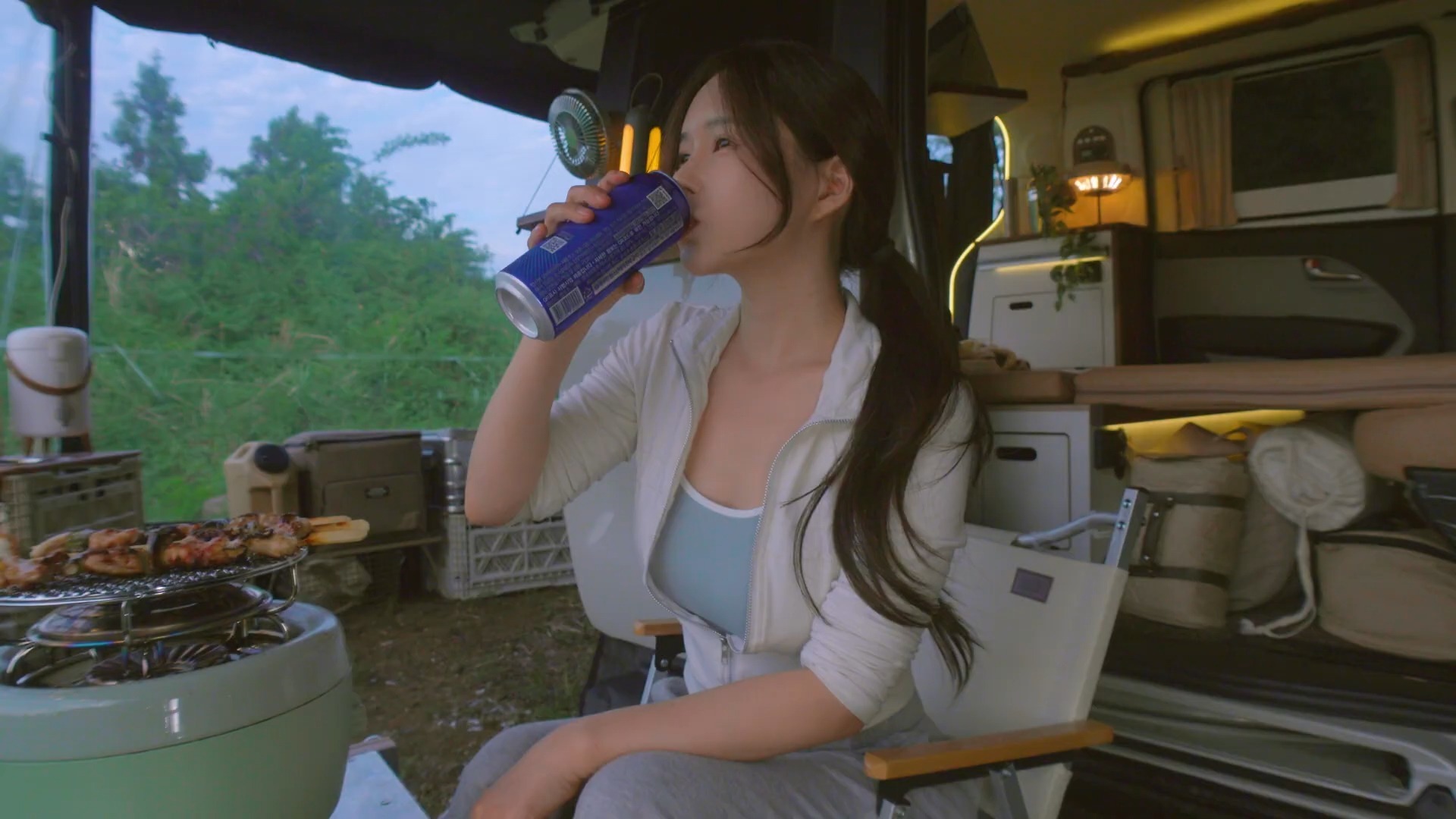 习近平：中方始终把上海合作组织作为周边外交优先事项